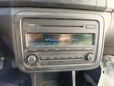 Second-hand car spare part audio system / radio cd for skoda fabia combi active oem iam references 