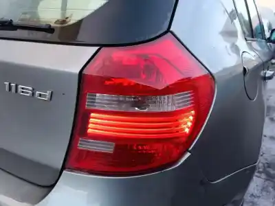 Peça sobressalente para automóvel em segunda mão farolim traseiro direito por bmw serie 1 berlina (e81/e87) 116d referências oem iam 