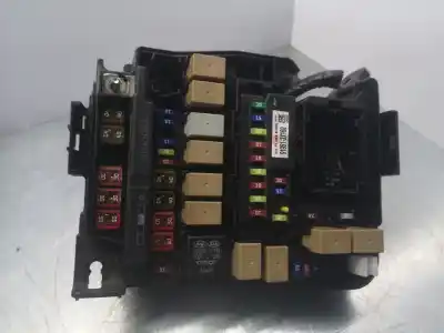 Second-hand car spare part fuse box unit for hyundai i40 style oem iam references 912273z140