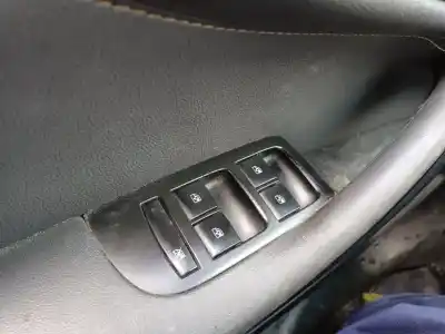 Second-hand car spare part left front power window switch for opel zafira tourer expression oem iam references   