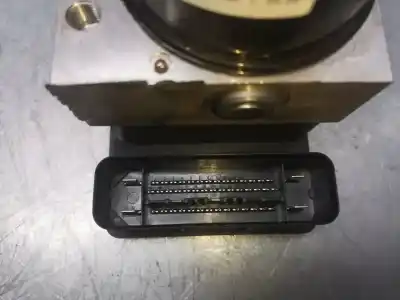 Peça sobressalente para automóvel em segunda mão abs por ford focus berlina (cap) ambiente (d) referências oem iam 8m512c405  