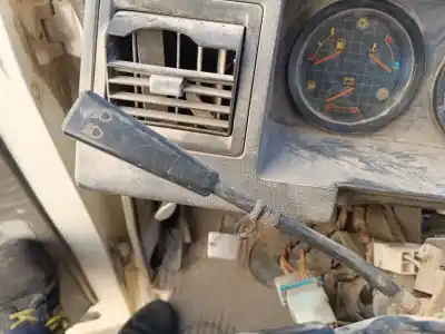 Peça sobressalente para automóvel em segunda mão comutador de luzes por nissan trade 2.8 referências oem iam 