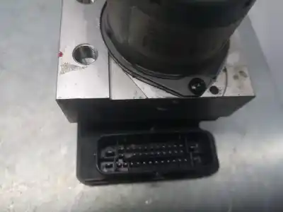 Pezzo di ricambio per auto di seconda mano abs per kia cee´d x-tech riferimenti oem iam 58920a2210  