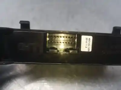 Pièce détachée automobile d'occasion bouton interrupteur pour kia cee´d x-tech références oem iam 93700a2020  