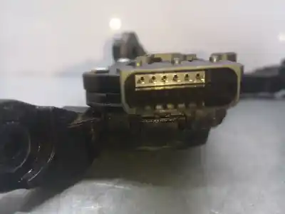 Second-hand car spare part accelerator pedal for kia cee´d x-tech oem iam references 327003xxx  