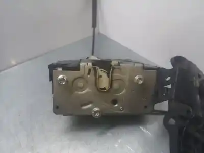 Second-hand car spare part front right door lock for opel corsa d color edition oem iam references 13431840
