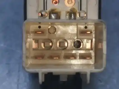 Peça sobressalente para automóvel em segunda mão botão / interruptor elevador vidro traseiro esquerdo por chevrolet captiva 2.0 vcdi lt referências oem iam 