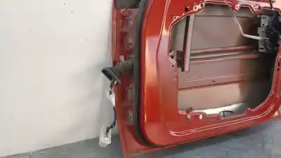 Second-hand car spare part front right door for dodge nitro se oem iam references   
