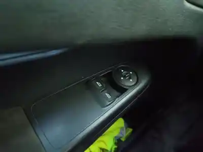 Piesă de schimb auto la mâna a doua panou comandã geamuri electrice fațã stânga pentru ford transit courier ambiente referințe oem iam 