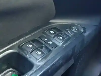 Piesă de schimb auto la mâna a doua PANOU COMANDÃ GEAMURI ELECTRICE FAȚÃ STÂNGA pentru FIAT TIPO II (357) FAM  Referințe OEM IAM   