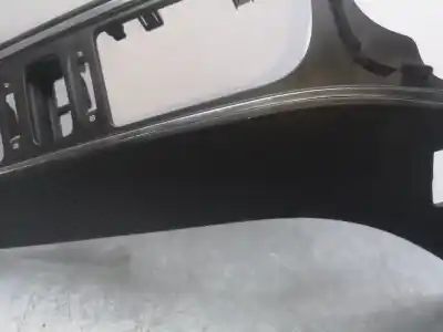 Pezzo di ricambio per auto di seconda mano console centrale per renault kadjar bose edition riferimenti oem iam 687509788  