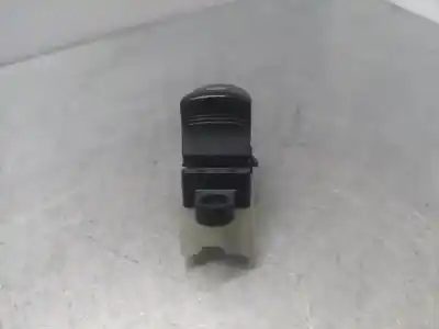 Peça sobressalente para automóvel em segunda mão botão / interruptor elevador vidro traseiro direito por renault kadjar bose edition referências oem iam 
