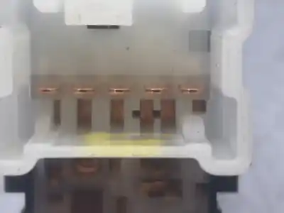 Second-hand car spare part rear right power window switch for renault kadjar bose edition oem iam references   