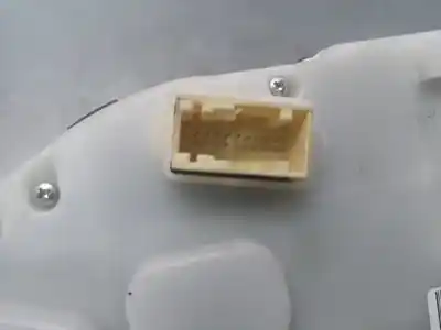 Peça sobressalente para automóvel em segunda mão quadrante por peugeot 208 style referências oem iam 9825986180  