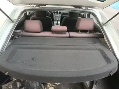 Peça sobressalente para automóvel em segunda mão chapeleira por mazda 6 berlina (gg) 2.0 crtd 120 active referências oem iam 
