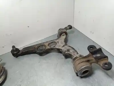 Peça sobressalente para automóvel em segunda mão braço de suspensão inferior esquerdo dianteiro por peugeot expert kombi 2.0 hdi (dw10bted) referências oem iam 
