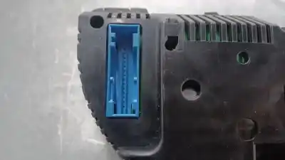 Peça sobressalente para automóvel em segunda mão quadrante por audi a4 avant (8e) 2.5 tdi quattro (132kw) referências oem iam   