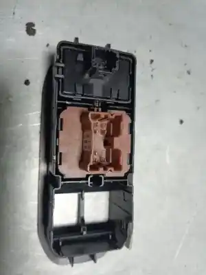 Second-hand car spare part left front power window switch for dacia duster ii comfort oem iam references 254113300r  