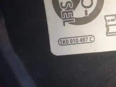 Автозапчасти б/у наружная крышка топлива за volkswagen golf vii variant (ba5, bv5) 1.6 tdi ссылки oem iam 1k0010497c  