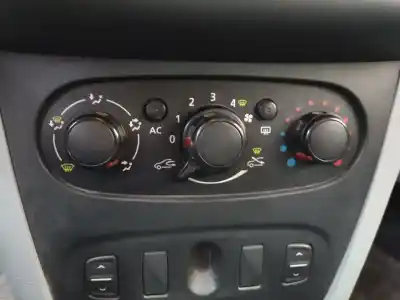 Peça sobressalente para automóvel em segunda mão comando de sofagem (chauffage / ar condicionado)  por dacia logan ambiance referências oem iam 