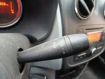 Peça sobressalente para automóvel em segunda mão comutador de limpa vidros por dacia logan ambiance referências oem iam 