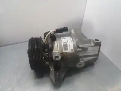 Second-hand car spare part air conditioning compressor for dacia duster ii comfort oem iam references 926001571  