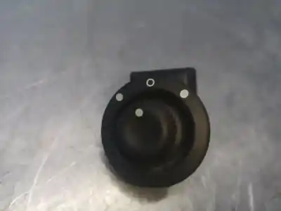 Peça sobressalente para automóvel em segunda mão COMUTADOR DE ESPELHOS RETROVISORES por DACIA DUSTER II  Referências OEM IAM 255704649  