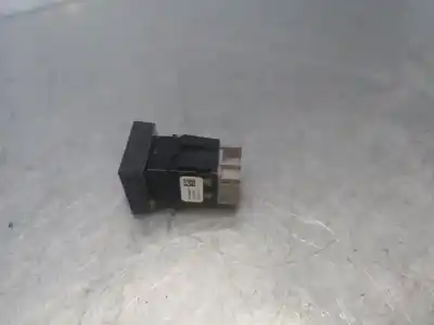 Pezzo di ricambio per auto di seconda mano interruttore per dacia duster ii comfort riferimenti oem iam 251250446  