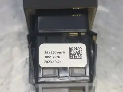 Pezzo di ricambio per auto di seconda mano interruttore per dacia duster ii comfort riferimenti oem iam 251250446  