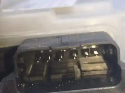 Автозапчастина б/у замок передній праві двері для citroen c4 cactus feel edition посилання на oem iam 16942581  5466n1812ib