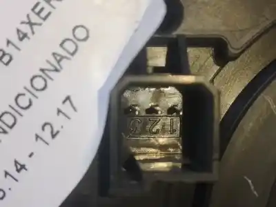 Peça sobressalente para automóvel em segunda mão comando de sofagem (chauffage / ar condicionado)  por opel corsa e selective referências oem iam 13468064  