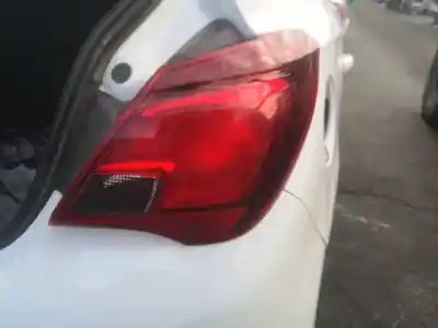 Peça sobressalente para automóvel em segunda mão farolim traseiro direito por opel corsa e selective referências oem iam 39068623