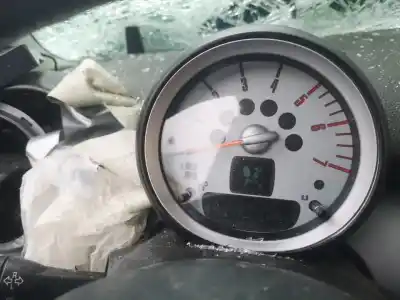 Peça sobressalente para automóvel em segunda mão quadrante por mini mini (r56) cooper d referências oem iam 