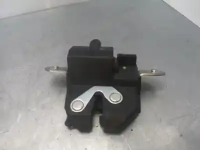 Second-hand car spare part trunk lock for opel corsa e selective oem iam references 39021416  