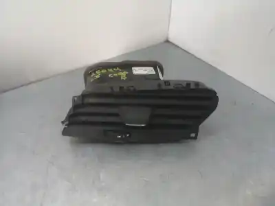 Second-hand car spare part air ventilation grille for opel corsa e selective oem iam references 13384931  