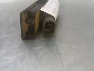 Peça sobressalente para automóvel em segunda mão luz da chapa de matrícula por opel corsa e selective referências oem iam 13251936