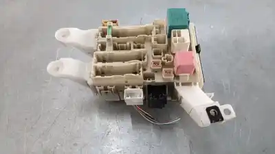 Second-hand car spare part fuse box unit for toyota verso (_r2_) 2.0 d-4d (aur20_) oem iam references   