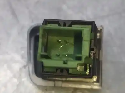 Second-hand car spare part switch for peugeot 208 active oem iam references 96750883  