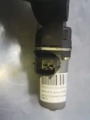 Автозапчастина б/у двигатель переднього правого скла для dacia dokker ambiance посилання на oem iam 128001071  