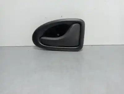 Автозапчасти б/у внутри передней правой ручки за renault master ii autobús (jd) 2.2 dci 90 ссылки oem iam   