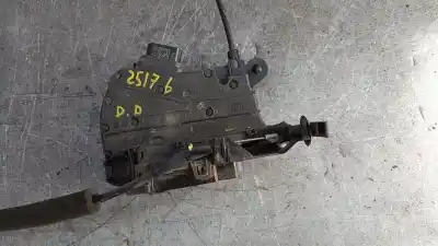 Автозапчасти б/у замок передней правой двери за renault captur expression 90 cv / 66 kw ссылки oem iam   