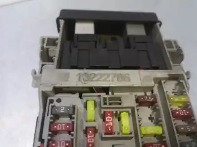 Second-hand car spare part FUSE BOX UNIT for OPEL ZAFIRA TOURER  OEM IAM references 13222786  