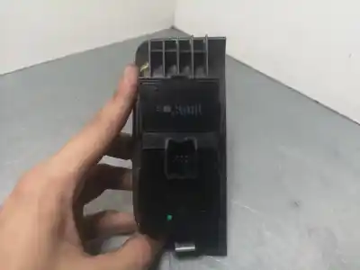 Peça sobressalente para automóvel em segunda mão botão / interruptor elevador vidro dianteiro esquerdo por opel zafira tourer edition 110 cv / 81 kw referências oem iam 13305012