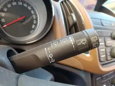 Peça sobressalente para automóvel em segunda mão comutador de limpa vidros por opel zafira tourer edition 110 cv / 81 kw referências oem iam 