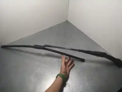 Second-hand car spare part left front windshield wiper arm for ford focus lim. (cb8) edition oem iam references   
