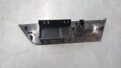 Peça sobressalente para automóvel em segunda mão botão / interruptor elevador vidro traseiro direito por skoda karoq (nu) ambition referências oem iam 