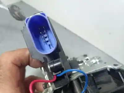 Second-hand car spare part left front door lock for volkswagen caddy ka/kb (2k) kombi oem iam references 1880.0018105   Second-hand car spare part left front door lock for volkswagen caddy ka/kb (2k) kombi oem iam references 1880.0018105