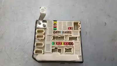 Second-hand car spare part fuse box unit for renault kangoo profesional oem iam references 8200451902  
