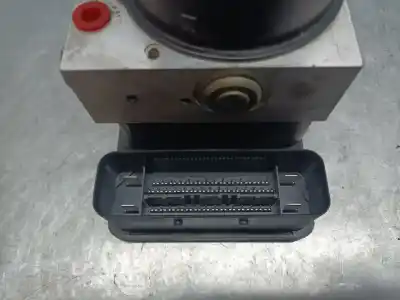 Peça sobressalente para automóvel em segunda mão  por FORD FOCUS BERLINA (CAP)  Referências OEM IAM 8M512C405AA 10.0960-0127.3 10.0206-0322.4