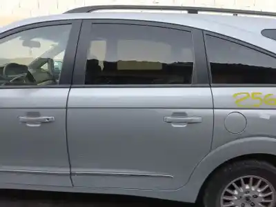 Автозапчасти б/у задняя левая дверь за SSANGYONG RODIUS Xdi ссылки OEM IAM   